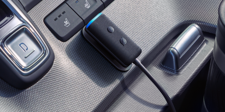Alexa ahora viaja contigo con Amazon Echo Auto