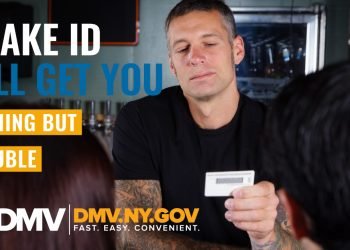 DMV a la caza de menores de edad con identificaciones falsas en bares y conciertos