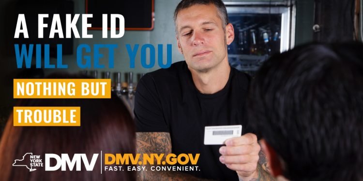 DMV a la caza de menores de edad con identificaciones falsas en bares y conciertos