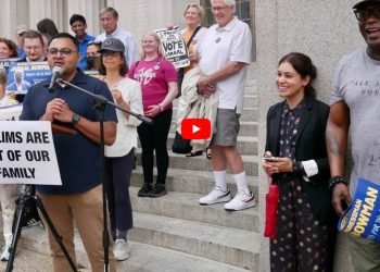 Partidarios de Jamaal Bowman condenan supuestos ataques raciales de George Latimer