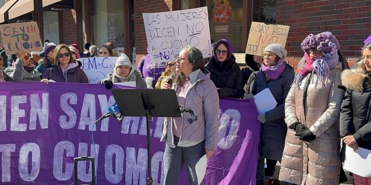 Coalición de mujeres rechaza postulación de Cuomo a la alcaldía de NYC
