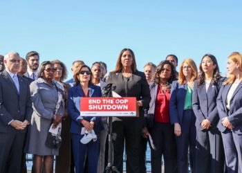 Fiscal de Nueva York pide a Trump que beneficio de cupones de alimentos continúe pese a cierre del gobierno